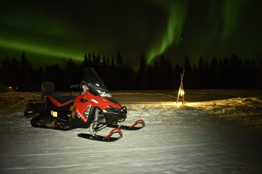Rovaniemi: Night Snowmobile Tour - Key points at a glance