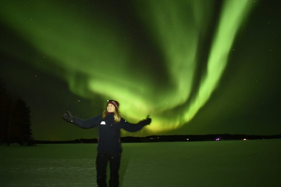 Rovaniemi: Night Snowmobile Tour - Why night riding feels different