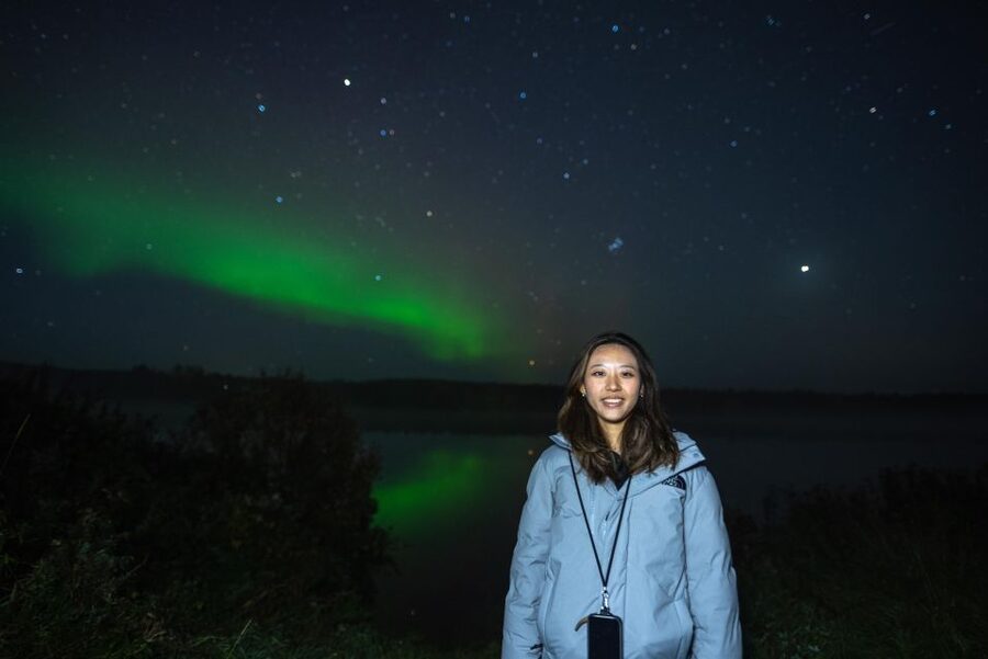 Rovaniemi: Northern Lights Tour with Guarantee - Free Photos Make the $158 Price Easier to Swallow
