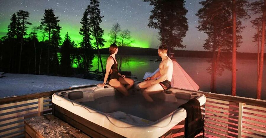 Rovaniemi: Northern Lights Trip with Arctic Sauna & Jacuzzi - Key points to know before booking