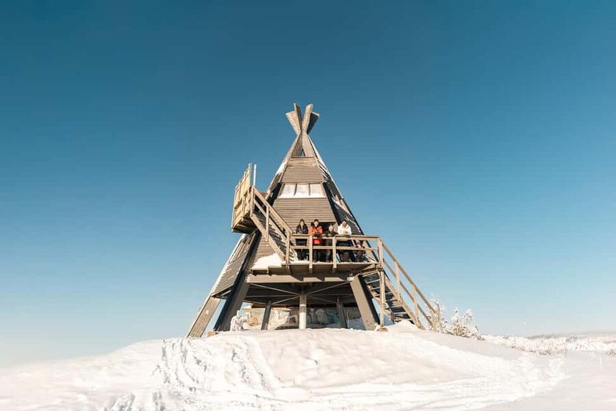 Rovaniemi: Private Holiday Photo Session in Rovaniemi - Key points at a glance