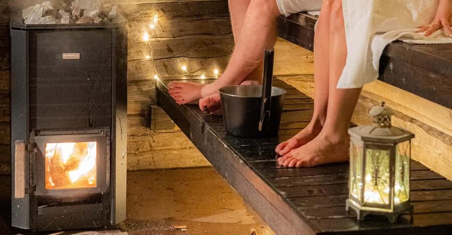 Rovaniemi: Private Sauna and Ice Swimming Tour with Snacks - Leaving Rovaniemi for a private sauna