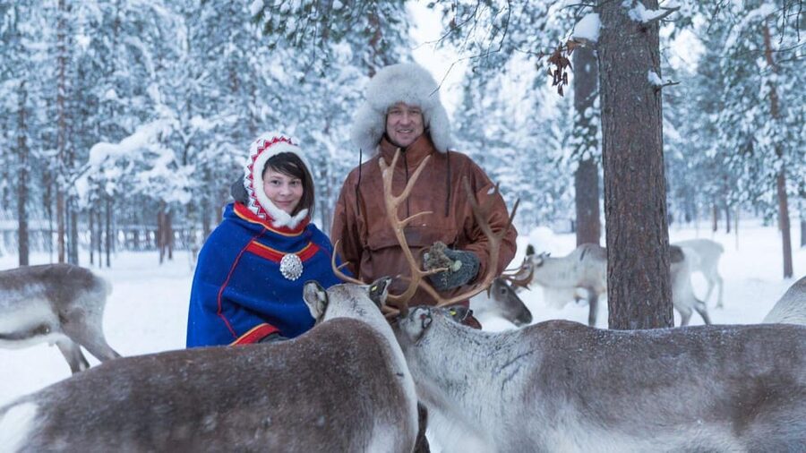 Rovaniemi: Reindeer Farm Visit and Sleigh Ride with transfer - Who should book this reindeer visit?