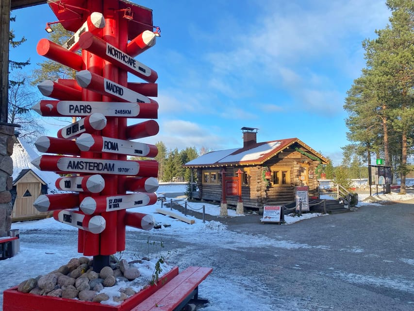 Rovaniemi: Santa Claus Village and Husky sledge/guided tour - Santa’s Post Office and the postcard tradition