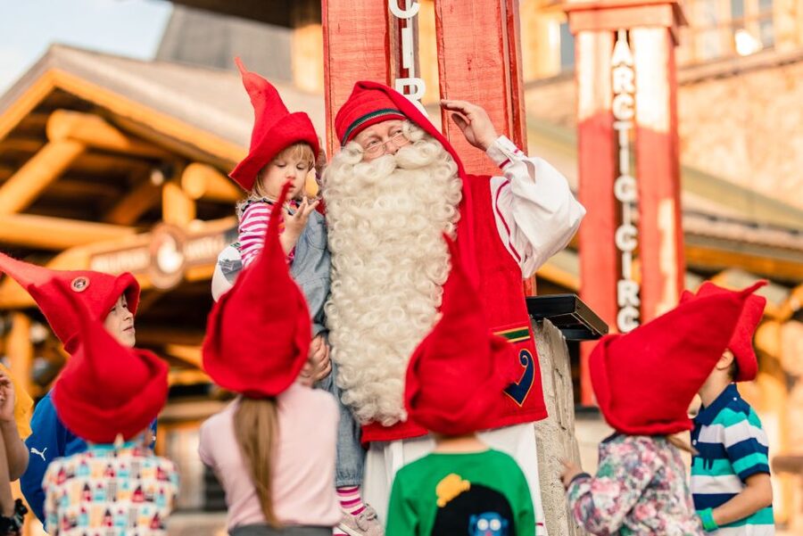 Rovaniemi: Santa Claus Village Visit with Hotel Pickup - Why Santa Claus Village works for families