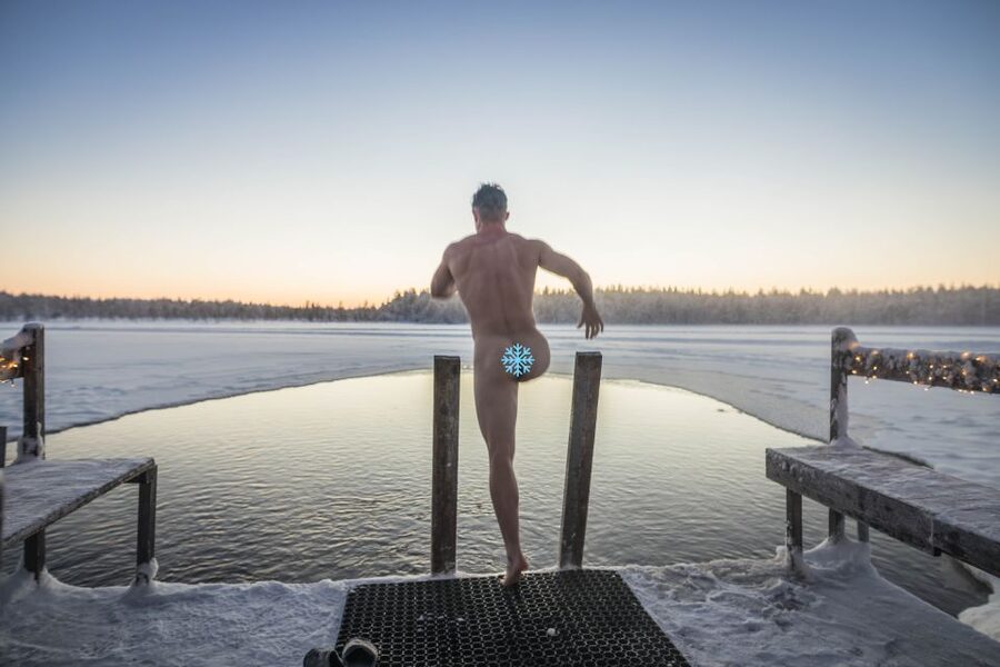 Rovaniemi: Sauna & Ice Swimming Tour with Dinner and Aurora - Dinner in a wooden cottage