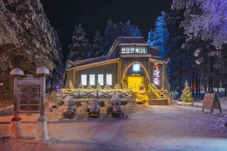 Rovaniemi: Search for Northern Lights Snowmobiling Trip - Leaving Rovaniemi for the snowy forest