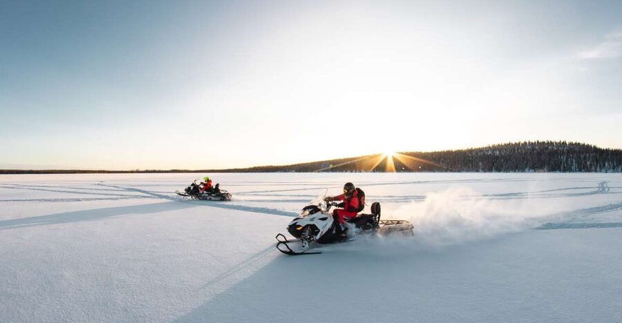 Rovaniemi: Snowmobile and Ice Fishing Adventure with Lunch - Starting in central Rovaniemi