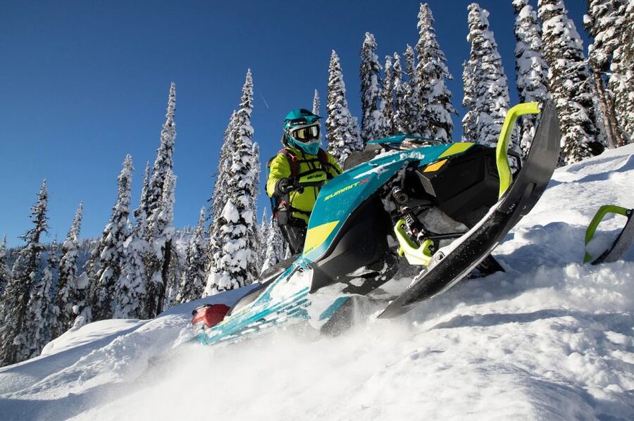 Rovaniemi: Snowmobile Safari Adventure - The briefing separates nerves from fun
