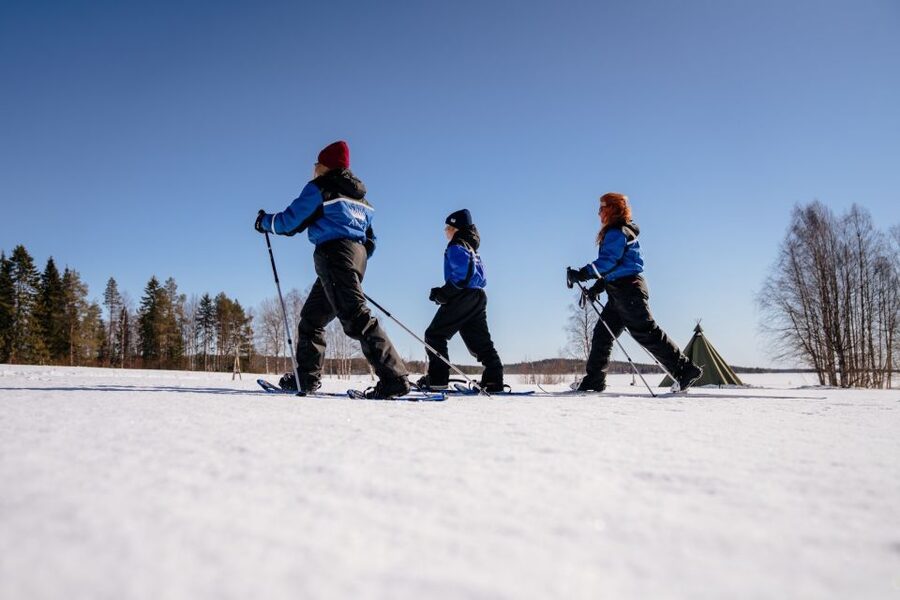 Rovaniemi: Snowshoe Walk to The Arctic Nature - The hot drink stop in the winter woods