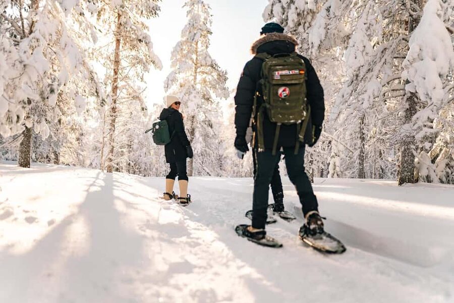 Rovaniemi: Snowshoeing in the Arctic Wilderness - Pickup, preparation, and the first steps