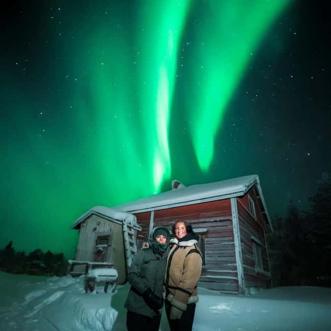 Rovaniemi: Unlimited Mileage and Hours Aurora Hunting Pro - Pickup in Rovaniemi and the first hours on the road
