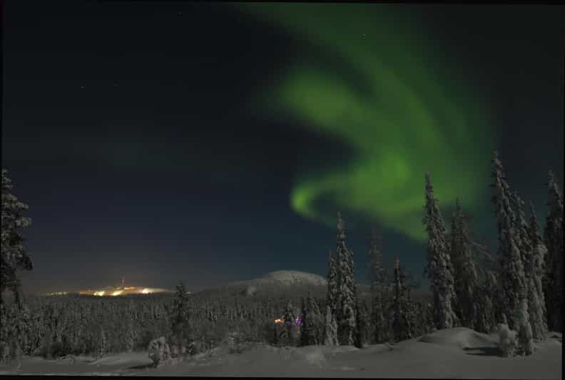 Ruka: Searching for the northern lights with snowshoes - Why this Ruka night walk works