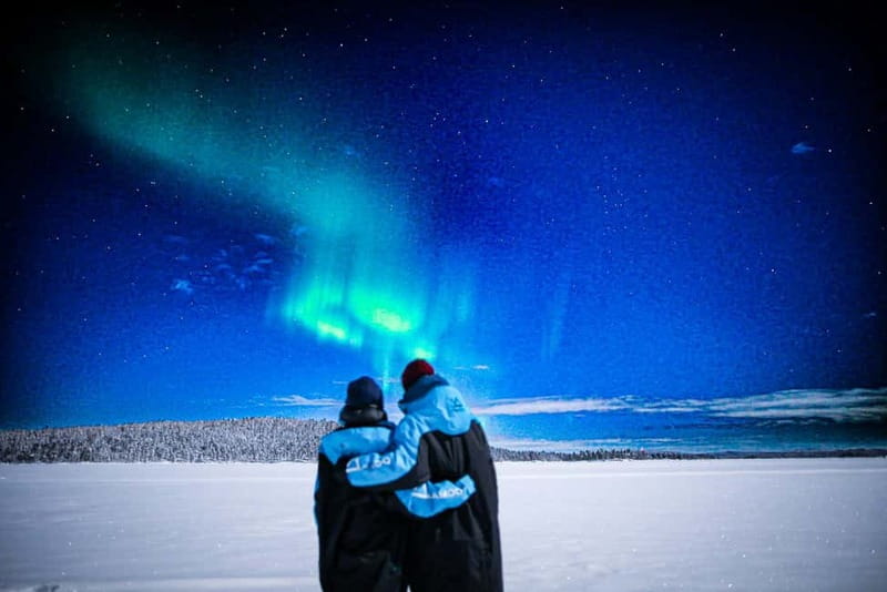 Saariselkä,Kakslauttanen: Aurora Hunting & Photography Tour. - Why a minibus makes sense in Finnish Lapland