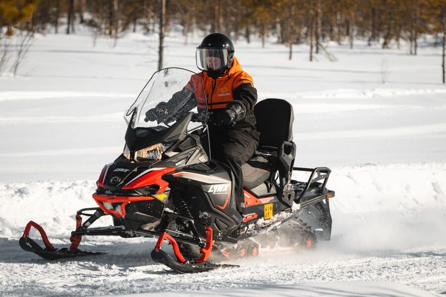 Saariselkä: Snowmobile Adventure for Adults - Key points to know before booking