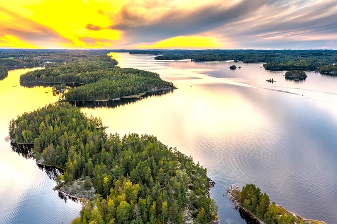 SEAL SAFARI in Savonlinna from Helsinki (private) - What a Saimaa ringed seal encounter can look like
