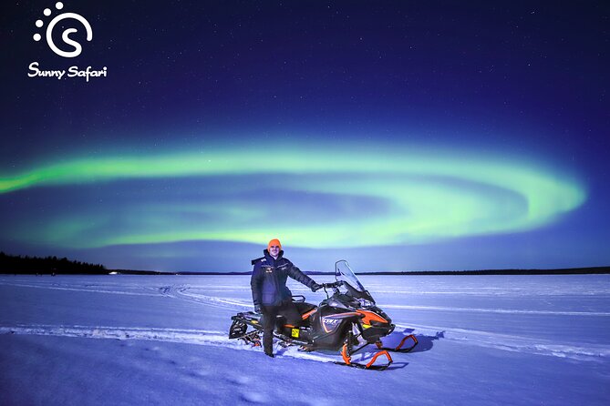Searching Aurora with Snowmobile - The lake stop and the Northern Lights gamble