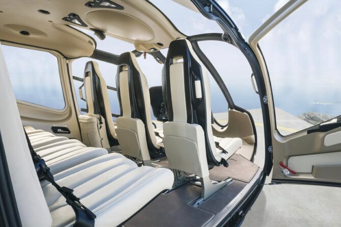 Sightseeing Helicopter Tour in Helsinki 45 Minutes - Churches, postcards, and the city center