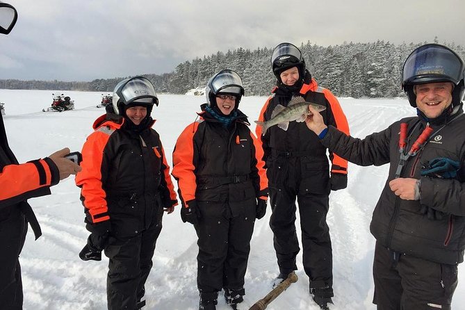 Snowmobile Safari in Helsinki Archipelago with Lunch - A campfire lunch on an island
