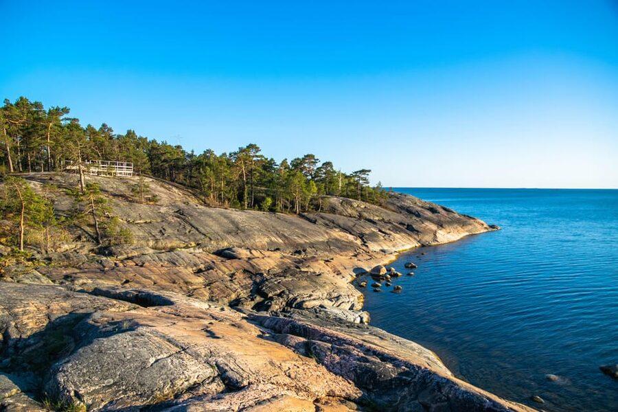 Sunset in the archipelago from Helsinki - Who will enjoy this most