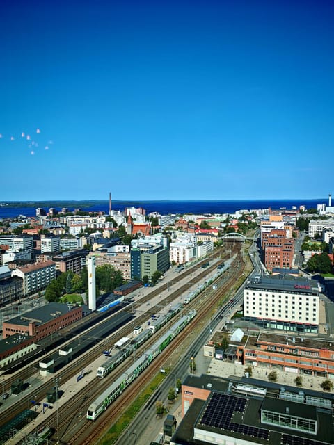 Tampere Panoramic Tour - Walking between the viewpoints