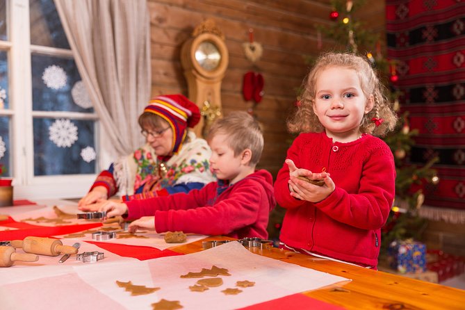 The Hidden Place of Santa - Meeting Santa in his wooden house