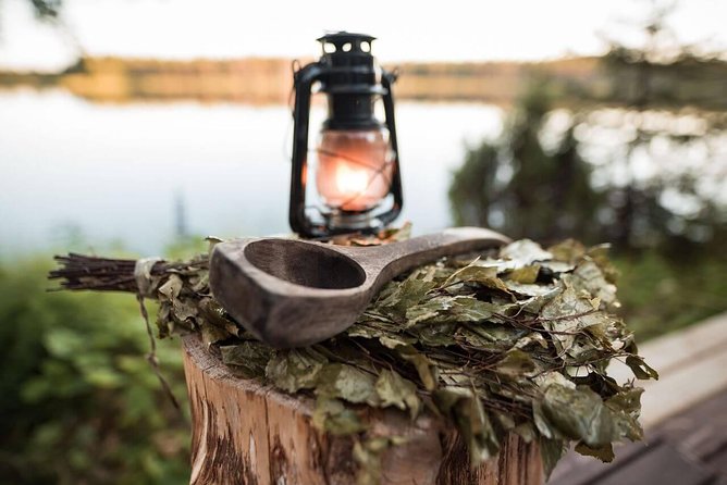 Traditional Lappish evening in the wilderness with dinner - Booking and Weather Tips