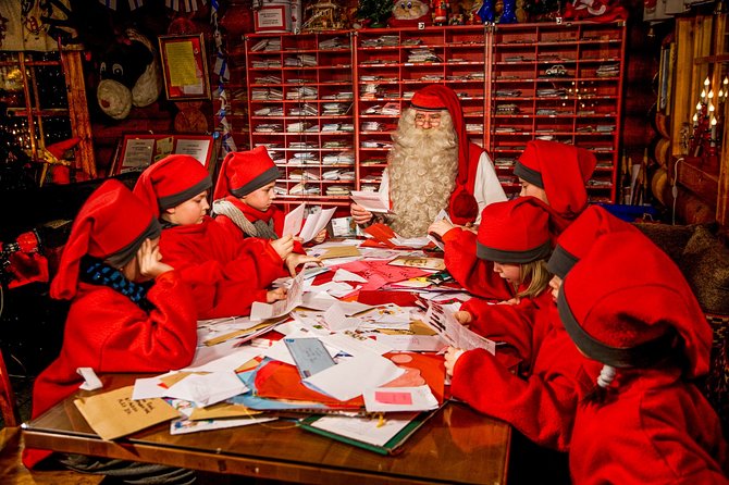 Trip to Arctic Circle, Santa Claus Village and Santas Reindeer - Lunch is convenient, but not the strongest reason to book