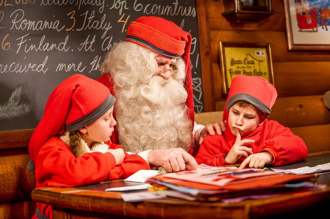 Trip to Arctic Circle, Santa Claus Village and Santas Reindeer - Transport and guide service can make or break the day