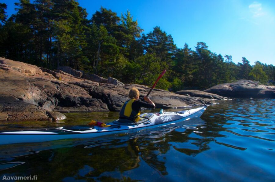 Turku Archipelago: Sea Kayaking Day Tour - A long lunch on a small wild island