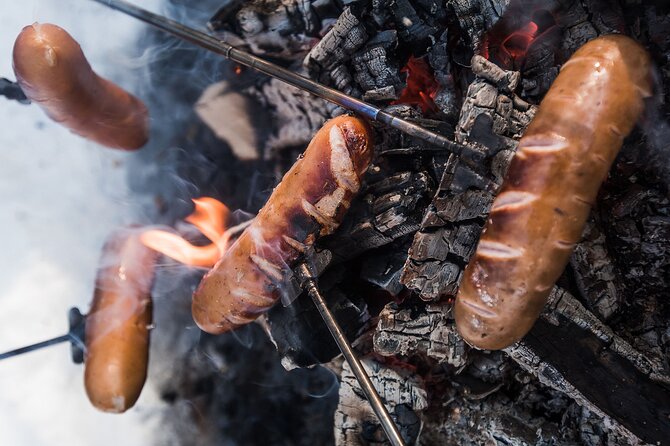 Wilderness Survival Tour - Winter - Building a fire without modern equipment